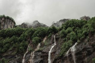 Cascade d'Orgon : marcher sous l'Aigoual