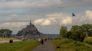 Randonnée au Mont-Saint-Michel : baie, guides et sentiers